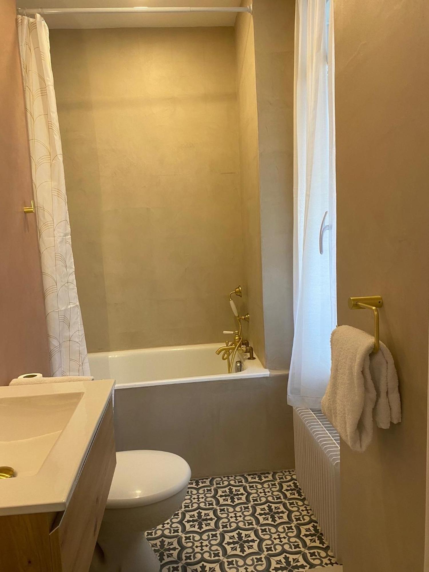 Hotel Boileau Paris Luaran gambar